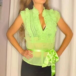 𝅺🌷 Beautiful🌷 Green Sheer Ruffle Button Up Blouse With Satin Belt